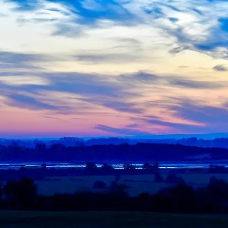 Meadows فندق مبيت وإفطار 4*