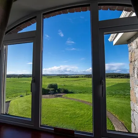 Meadows فندق مبيت وإفطار بونراتي