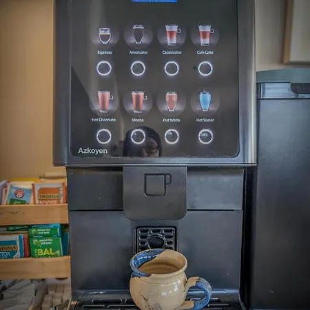 Meadows فندق مبيت وإفطار 4*