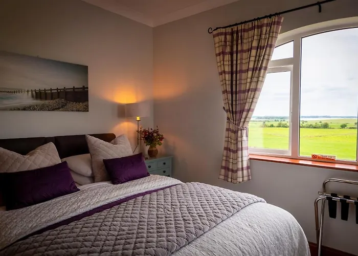 לינה וארוחת בוקר Meadows