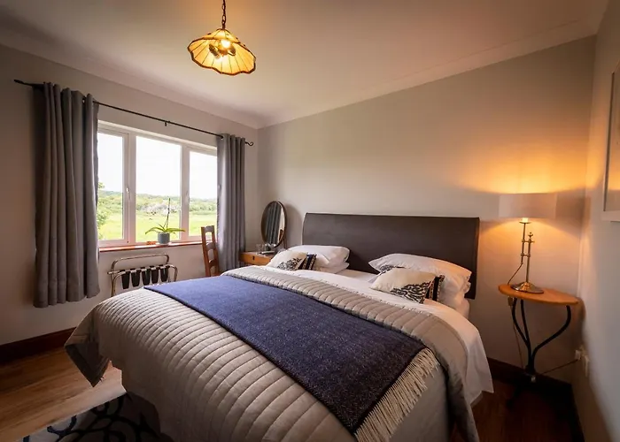 Meadows לינה וארוחת בוקר