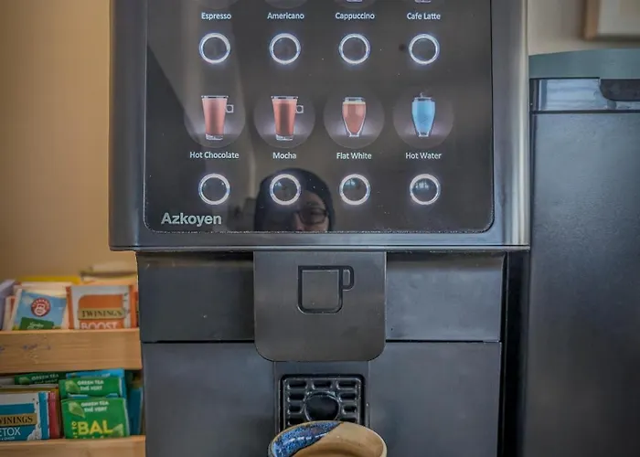 Meadows לינה וארוחת בוקר 4*