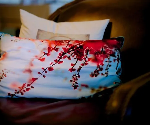 לינה וארוחת בוקר Meadows בנראטי